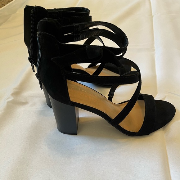 Lauren Conrad Black Sandals with heel, Size 7.5 - Picture 5 of 6